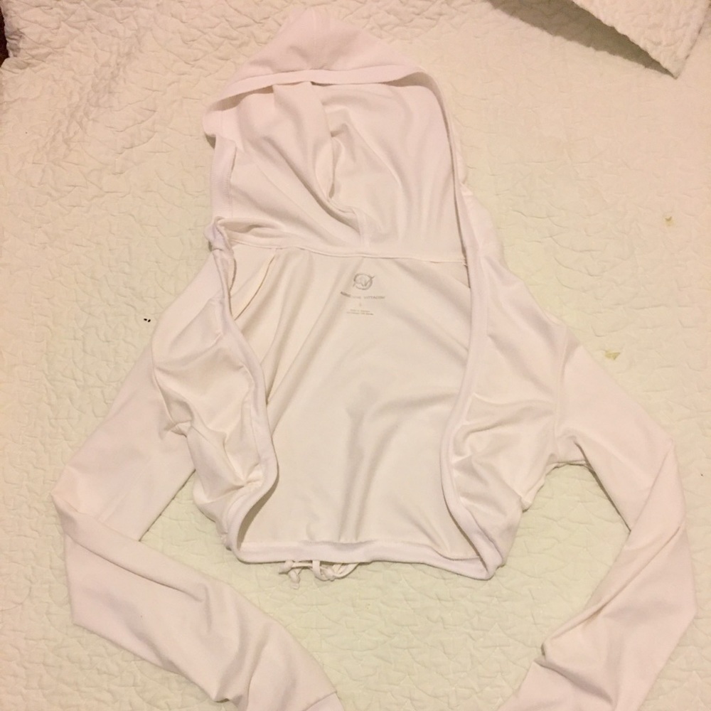 Adrienne Vittadini cropped sports hoodie size S